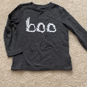 Kids Long-Sleeve Gray 'Boo' Skeleton Graphic Tee